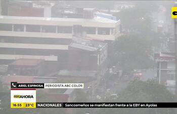 Raudal en Asunción tras intensa lluvia
