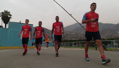 Alan, Josué, Juan Camilo y Marcos, llegando a la sede del entrenamiento ayer en Lima.