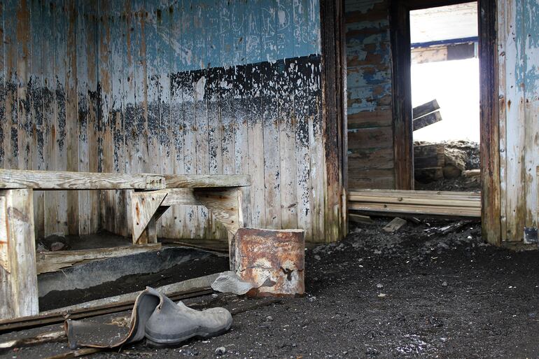 /pf/resources/images/abc-placeholder.png?d=2397