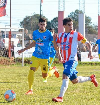 Un medallista olímpico de Atenas 2004 como Celso Esquivel (38 años) es el capitán del equipo del Sportivo San Pedro.