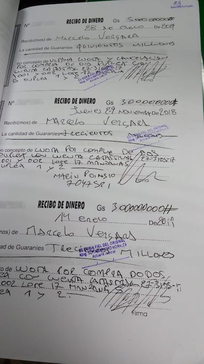 Los recibos de dinero adulterados que fueron presentados como pruebas.