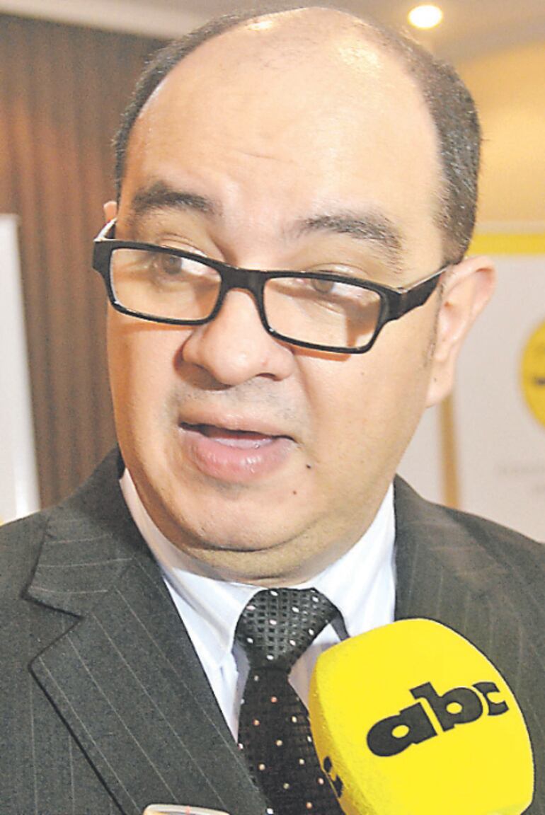 Rubén Galeano, tiular del Colegio de Abogados del Paraguay.