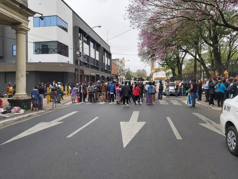 Indígenas, nuevamente en las calles.