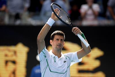 Novak Djokovic durante el duelo de la tercera ronda del Abierto de Australia.