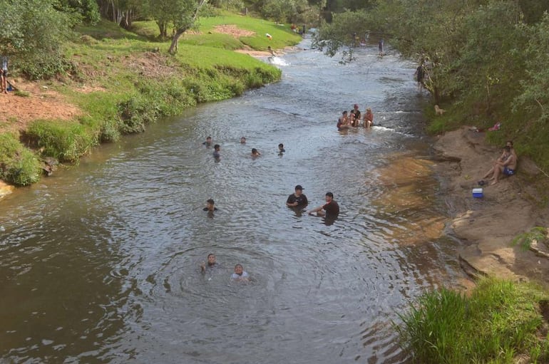 /pf/resources/images/abc-placeholder.png?d=2437