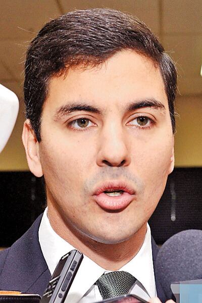 Santiago Peña, exministro de Hacienda del gobierno de Horacio Cartes.