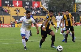 gabriel-esparza-guarani-torneo-clausura-2018--152747000000-1734881.jpg