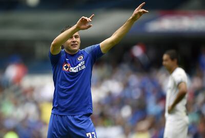 Aguilar celebrando su gol.