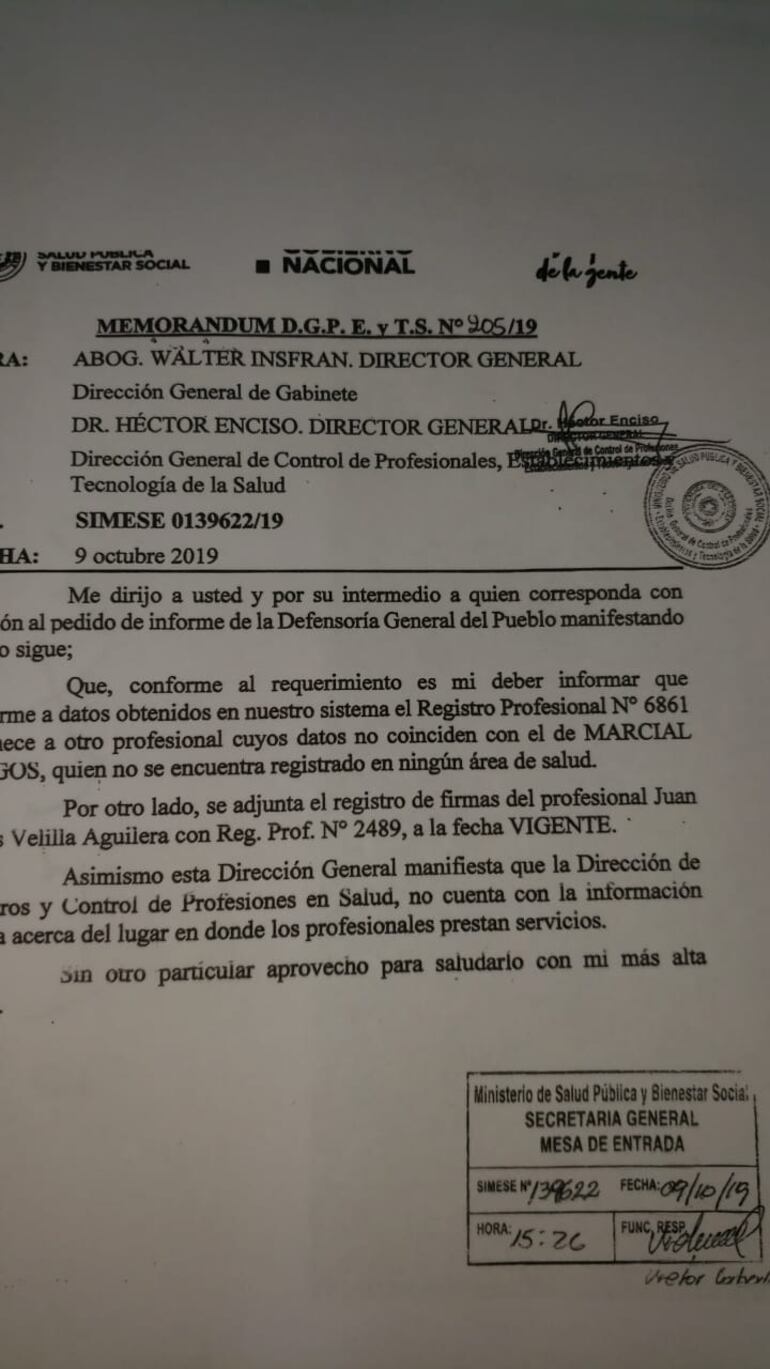 Nota remitada por el Ministerio de Salud confirmando la falsedad de los datos de los certificados médicos presentados por la funcionaria.