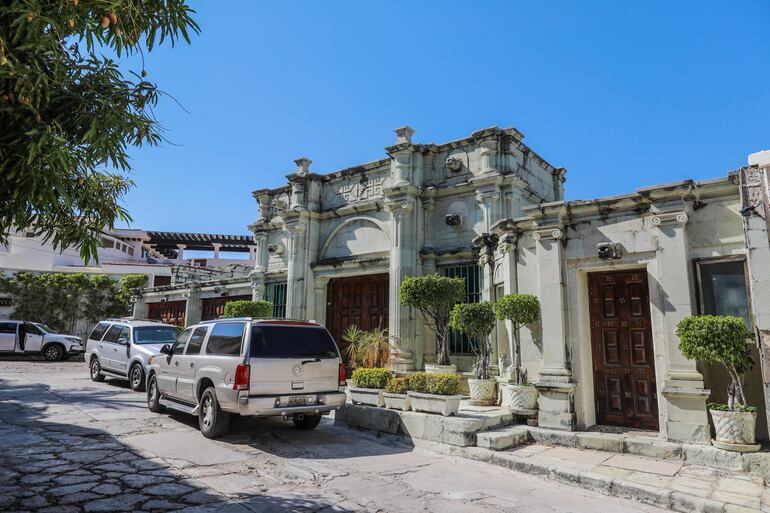 Casa del tenor Placido Domingo, este lunes, en una de la zonas más exclusivas del balneario de Acapulco, en el estado de Guerrero (México).