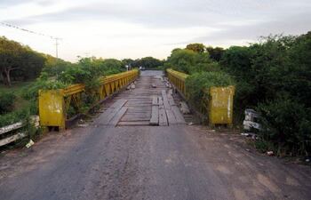 en-lamentables-condiciones-esta-el-puente-parar-a-causa-de-lo-cual-ya-hubo-varios-accidentes-se-informo--214009000000-1055168.jpg
