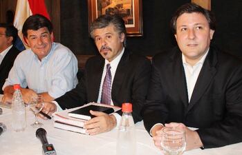 efrain-alegre-arnaldo-giuzzio-y-rafael-filizzola--221150000000-524531.jpg