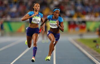 allyson-felix-y-english-gardner-161238000000-1491507.JPG
