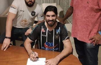 sebastian-abreu-130059000000-1785739.jpg