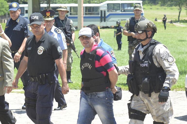 /pf/resources/images/abc-placeholder.png?d=2061