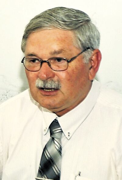 Erno Becker,  de  la Capainlac.