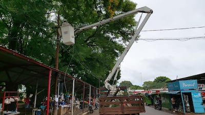 La Ande sigue con los trabajos de reparación de averías para reponer el servicio en Asunción.