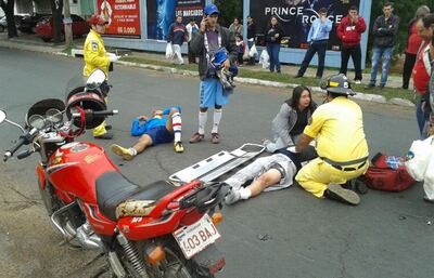Los accidentes que afectan a motociclistas son   cada vez más corrientes en Gran Asunción. Las lesiones que quedan en los afectados requieren largos y costosos  tratamientos médicos.