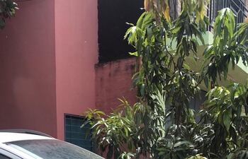 Autos chatarra abandonados en la calle