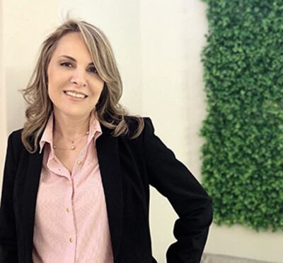 DOCTORA Karina Figueroa