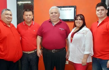 victor-hugo-menacho-gustavo-penayo-juan-carlos-ozorio-bertha-rios-y-juan-carlos-ozorio-h--204306000000-1325143.jpg