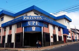 la-universidad-privada-del-este-cuenta-con-habilitacion-al-igual-que-las-carreras-que-ofrece--202446000000-1808728.jpg