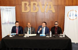 bbva-paraguay-se-convierte-en-la-primera-empresa-privada-que-con-su-apoyo-da-vida-a-la-ley-4951-13--212735000000-1571888.jpg