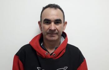 Óscar Luis Benítez llegó a nuestro país poco antes de la medianoche.