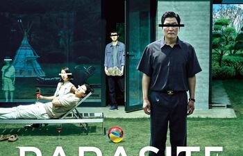 La pobreza puede convertirse en una moneda con dos caras muy diferentes, cuando el honor de conseguir un trabajo digno desaparece y solo queda la avaricia en su lugar.