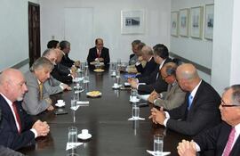 reunion-de-consules-acreditados-ante-el-gobierno-paraguayo-con-el-viceministro-rigoberto-gauto-ayer-en-cancilleria--222257000000-1139677.jpg