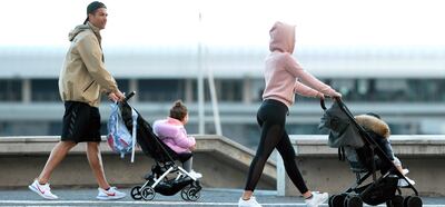 Cristiano, donación y paseo