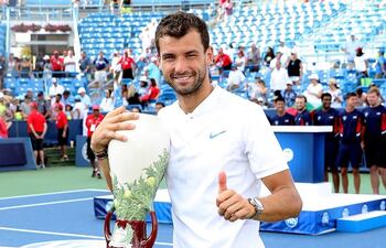 trofeo-en-mano-aparece-el-bulgaro-grigor-dimitrov-campeon-del-masters-1000-de-cincinnati-afp--234824000000-1619921.jpg