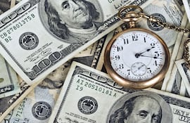 en-solo-tres-dias-el-dolar-descendio-110-puntos-y-se-acerca-a-g-3-900-222107000000-519985.jpg