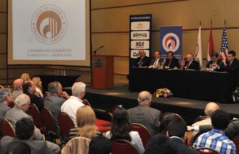 la-conferencia-mercosur-to-be-or-not-to-be-conto-con-una-buena-cantidad-de-asistentes-preocupados-por-la-delicada-situacion-que-atraviesa-el-bl-223039000000-577846.jpg