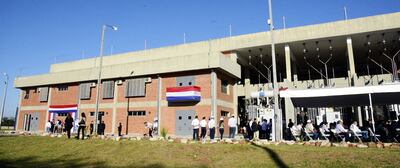 El presidente Mario Abdo  asistió ayer al acto de inauguración de la subestática de la ANDE en la ciudad de Mariano Roque Alonso. La inversión es de US$ 11 millones.