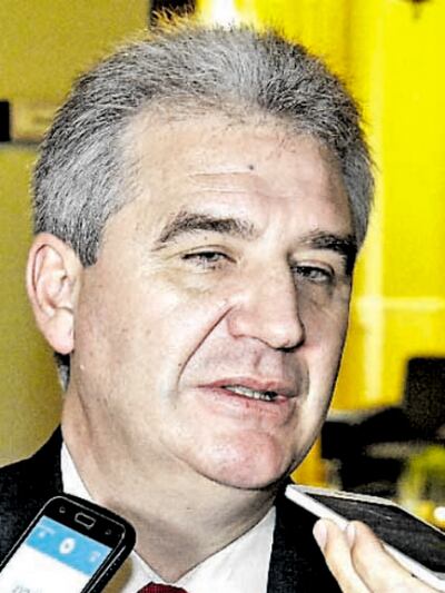 Enrique Bacchetta (ANR-Añetete) rechazó la implementación del sistema de urnas electrónicas.