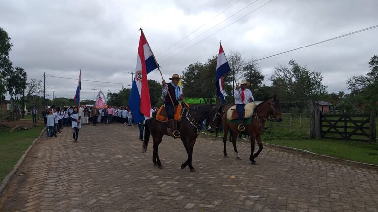 Laureles recuerda a su Santa Patrona