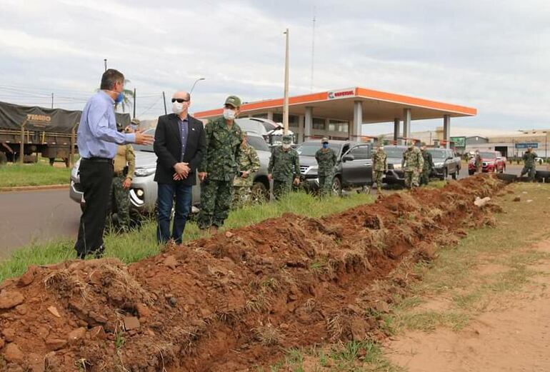 El polémico mojón que molestó al gobernador de Amambay.
