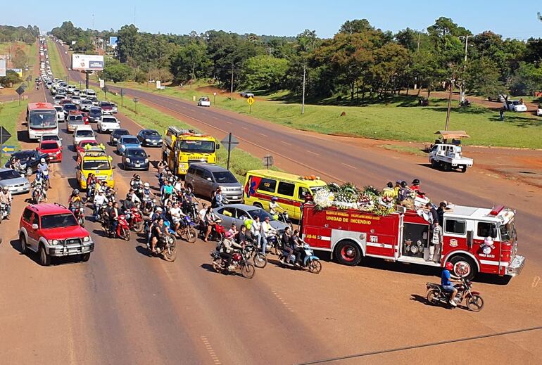 Caravana fúnebre de la niña de 7 años en Minga Guazú