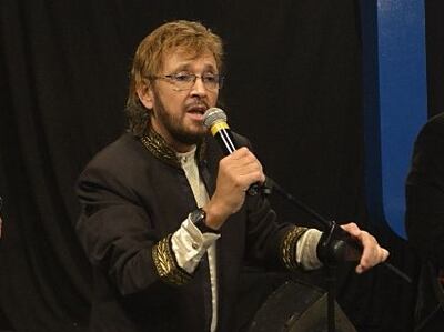 Carlos Báez, exvocalista de Los Aftermads, actuará hoy en La Cafebrería.