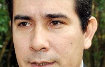 victor-hugo-segovia-fiscal-de-ayolas--223457000000-614817.jpg