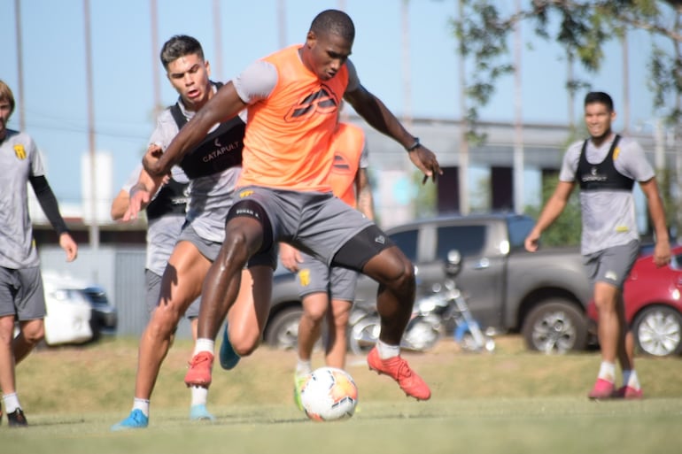 /pf/resources/images/abc-placeholder.png?d=2393