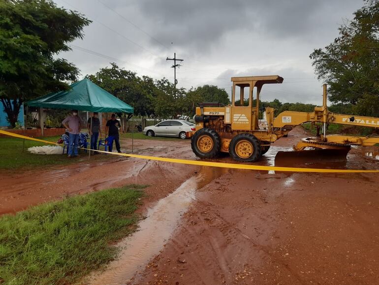 También en las compañías los lugareños realizan bloqueos.