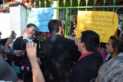 El MEC decidió trasladar al director de la Escuela Básica N° 299, “Asunción Escalada” por denuncias de acoso laboral.