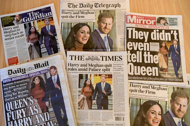 Todos los diarios impresos ingleses ubicaron la noticia del príncipe Enrique y Meghan como titular principal de portada.