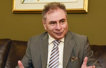 nikolay-k-tavdumadze-embajador-de-rusia-en-el-paraguay--215515000000-1427481.jpg
