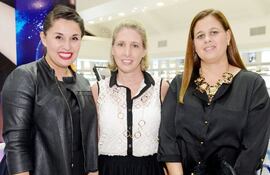 claudia-rozas-aidi-salomon-y-ana-lia-ruiz--203013000000-1070013.jpg