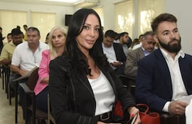 la-exmodelo-ayesa-frutos-se-candidata-a-diputada-por-asuncion-por-unamonos-dejo-el-partido-de-la-a--221038000000-1674746.jpg