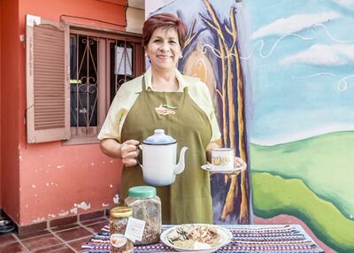 Ruth Sánchez, dueña del Cocido Literario, no solo ofrece sus ricas meriendas cuando hay ferias en el barrio San Jerónimo, sino que también es contratada para eventos.