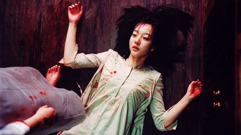 "Dos hermanas" (2003), de Kim Jee-woon.